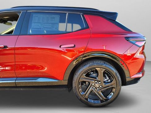 New 2026 Chevrolet Equinox EV RS image 17