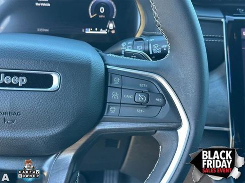 Certified 2025 Jeep Grand Cherokee Limited image 24