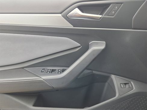 New 2026 Volkswagen Jetta SE image 17