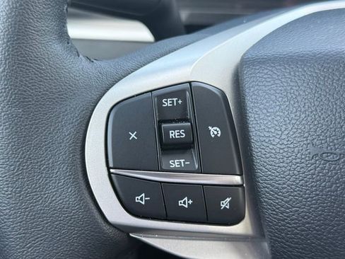 Certified 2024 Ford Explorer XLT w/ Equipment Group 202A AWD/4WD image 21