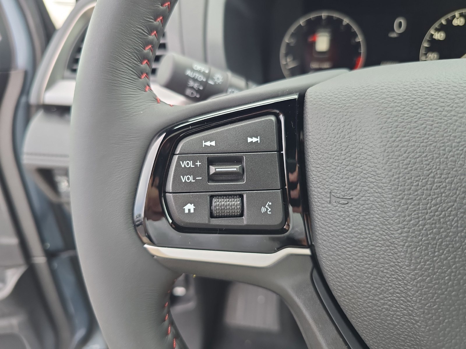 New 2026 Honda Odyssey Sport-L image 24
