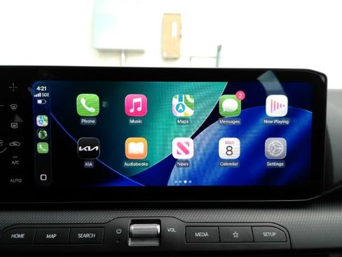 Used 2025 Kia K4 EX w/ GT-Line Premium Package FWD image 11