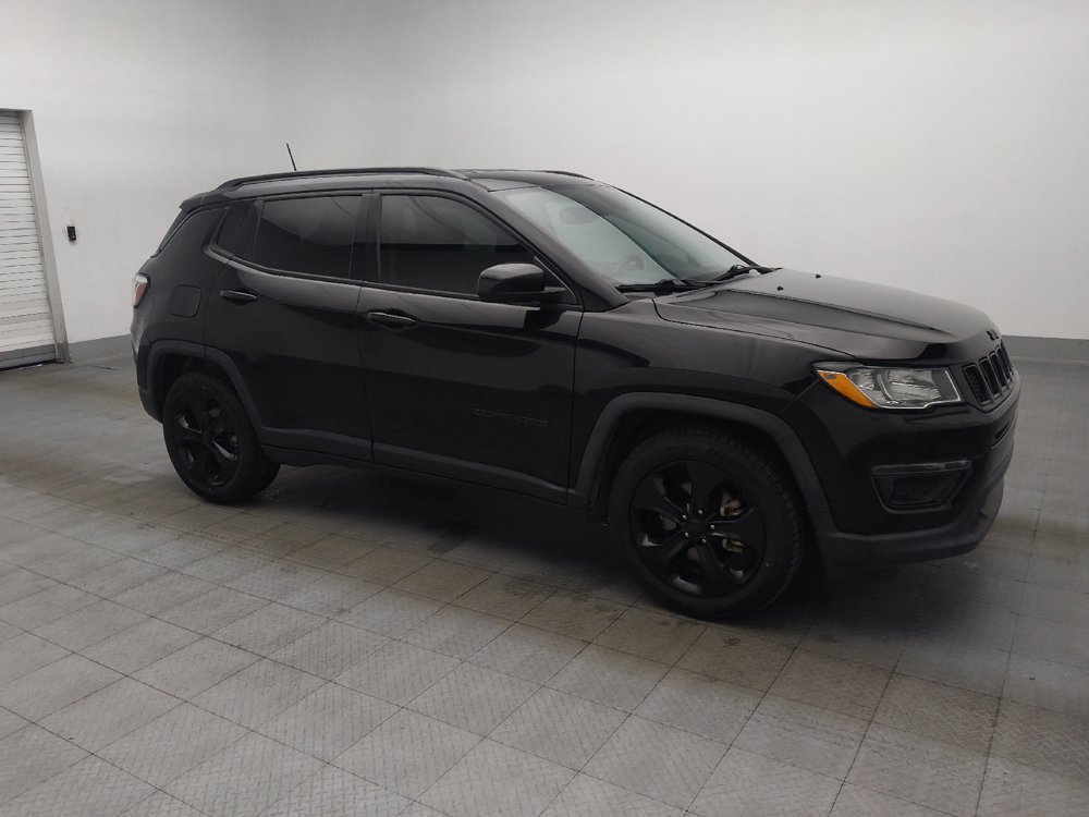 Used 2019 Jeep Compass Latitude FWD image 11