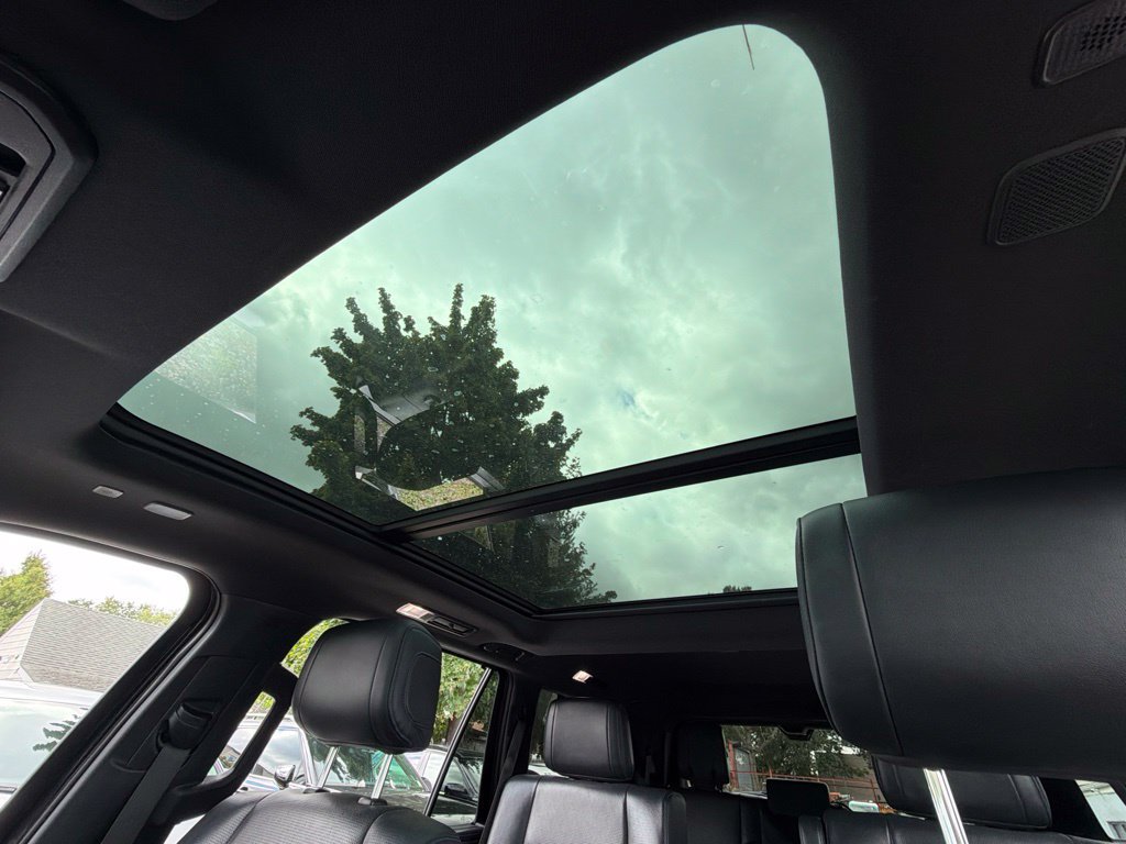 Used 2023 Toyota Sequoia Platinum AWD/4WD image 50