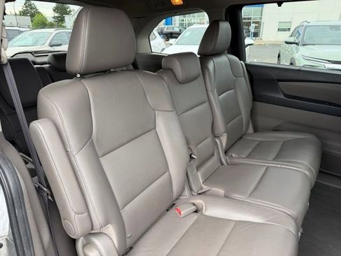 Used 2014 Honda Odyssey EX-L image 11