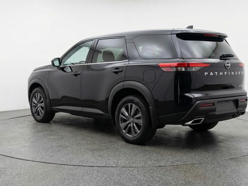 Used 2025 Nissan Pathfinder SV FWD image 6