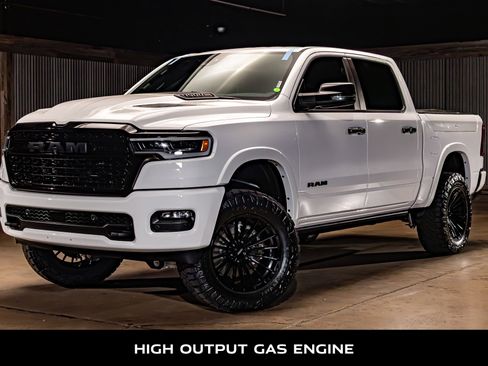 Used 2025 RAM 1500 Limited AWD/4WD image 5