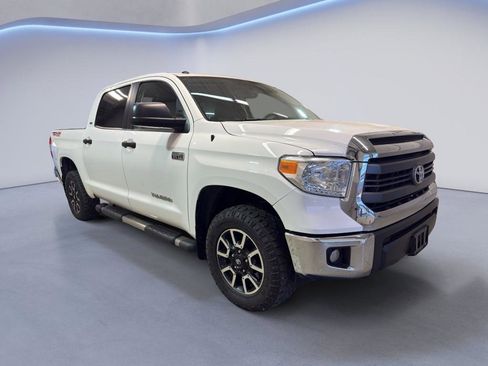Used 2015 Toyota Tundra SR5 w/ TRD Off Road Package AWD/4WD image 1
