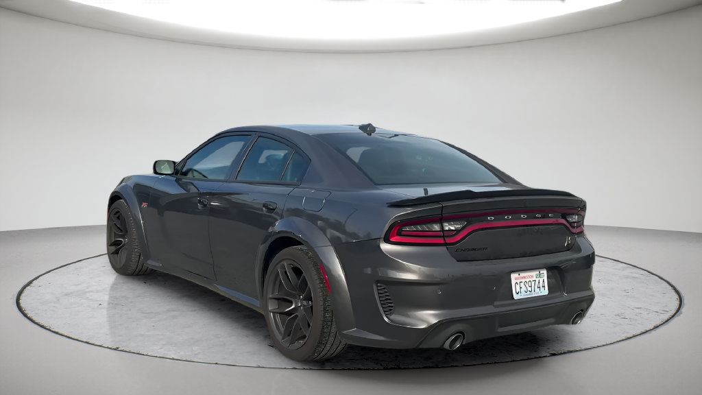 Used 2022 Dodge Charger Scat Pack RWD image 9