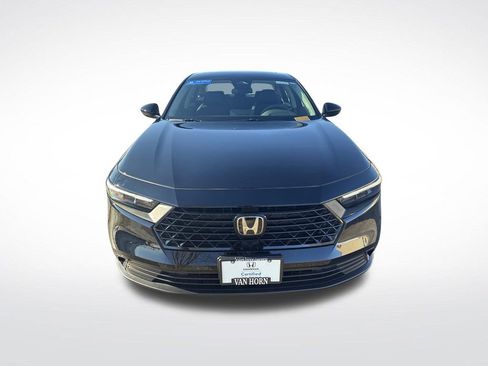 Used 2023 Honda Accord EX image 11