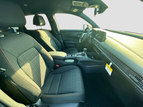New 2026 Honda HR-V Sport image 22