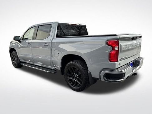 Used 2024 Chevrolet Silverado 1500 RST image 3