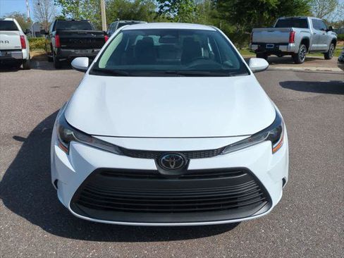 Certified 2026 Toyota Corolla LE FWD image 9