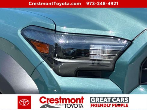 Certified 2025 Toyota 4Runner TRD Off-Road Premium w/ Tow Technology Package AWD/4WD image 7