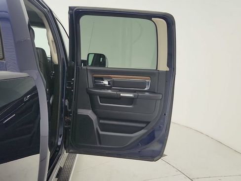 Used 2013 RAM 2500 Laramie w/ Convenience Group AWD/4WD image 26