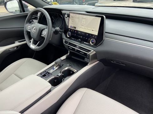 Used 2024 Lexus RX 350 Premium w/ Accessory Package (Z1) AWD/4WD image 25
