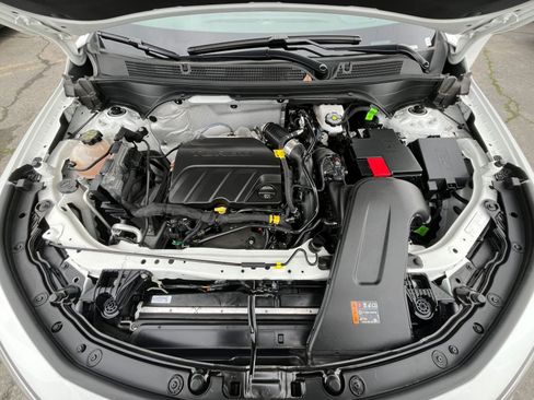 Used 2025 Buick Envista Sport Touring image 30