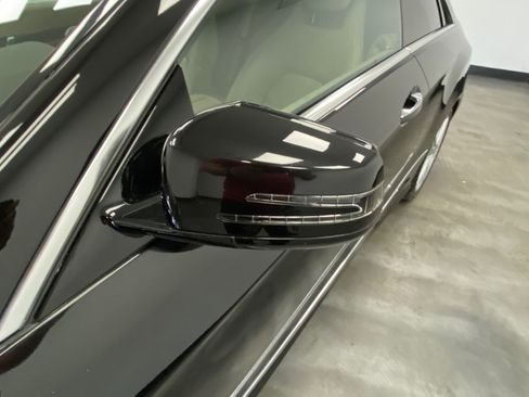 Used 2011 Mercedes-Benz E 550 Coupe w/ Premium 2 Pkg image 12