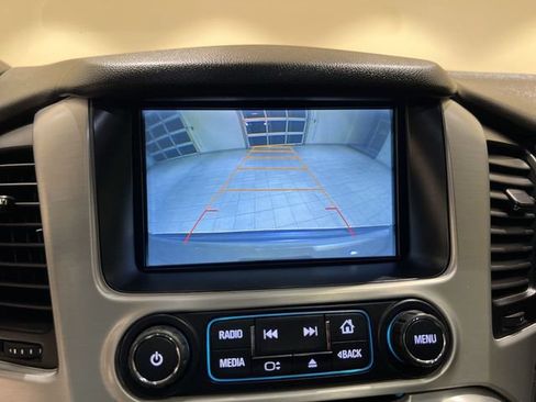 Used 2017 GMC Yukon SLT w/ Open Road Package AWD/4WD image 14