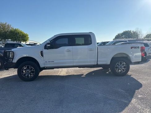 Used 2020 Ford F350 Lariat w/ Lariat Ultimate Package image 8