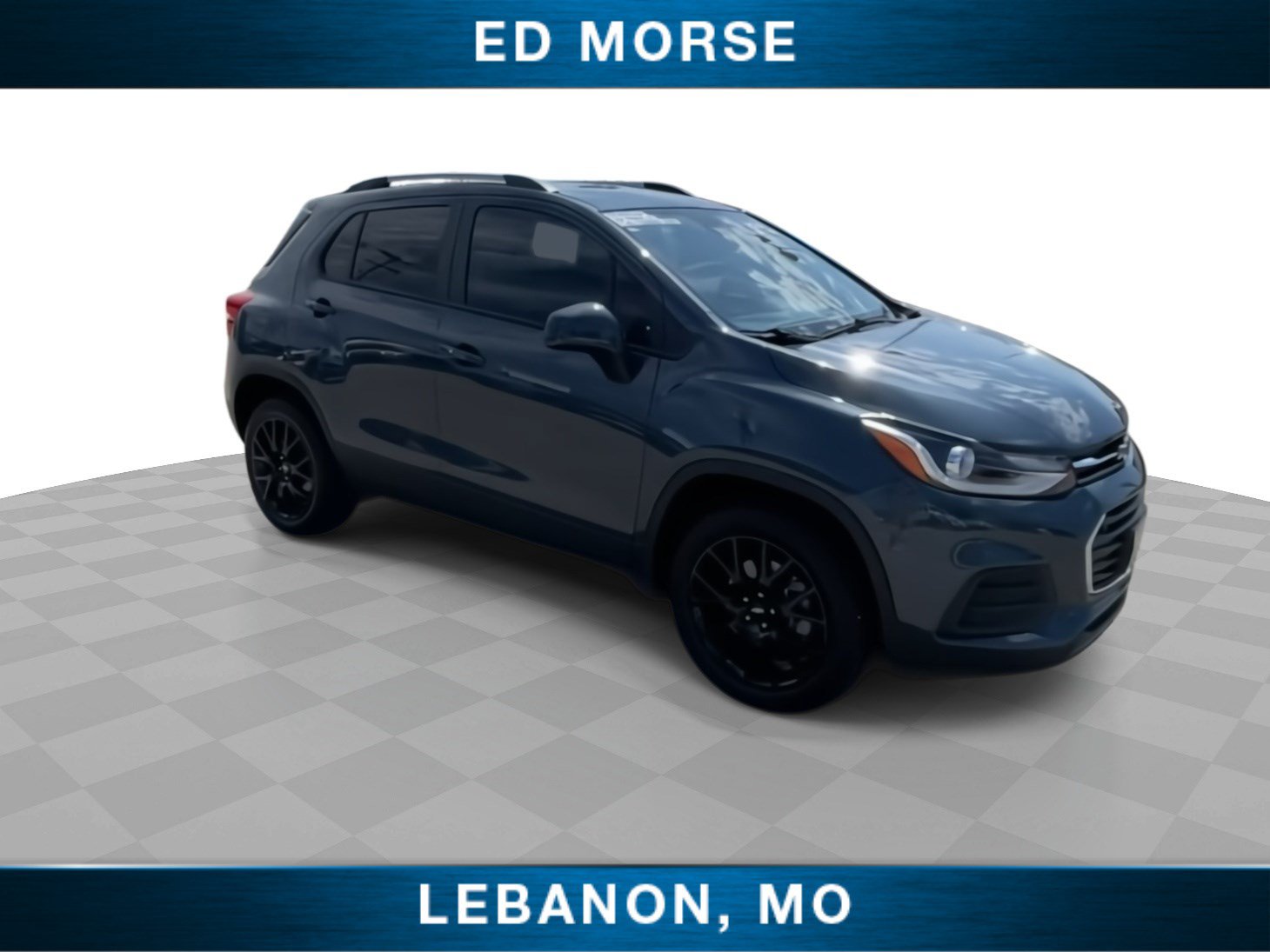 Certified 2022 Chevrolet Trax LT w/ Premium Seat Package AWD/4WD image 2