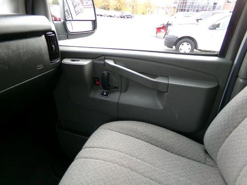 Used 2019 Chevrolet Express 3500 LS w/ Cold Climate Package image 19