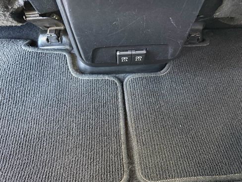 Used 2020 Lexus RX 350L FWD w/ Premium Package image 30