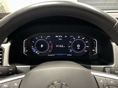 Used 2023 Volkswagen Atlas SEL Premium image 19