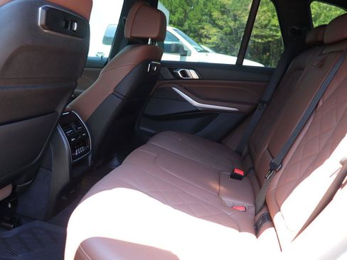 Used 2024 BMW X5 sDrive40i w/ Premium Package RWD image 12
