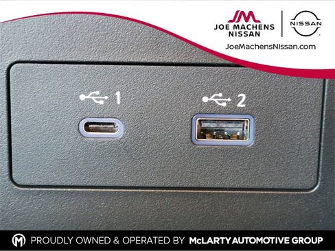 New 2025 Nissan Pathfinder SV w/ Black Appearance Package image 21