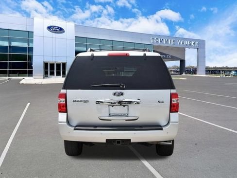 Used 2014 Ford Expedition Limited w/ Equipment Group 301A RWD image 3
