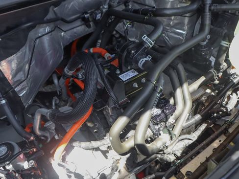 Used 2022 Ford E-Transit Medium Roof RWD image 16