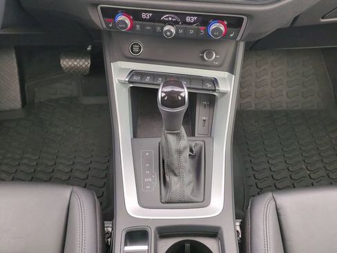 Used 2021 Audi Q3 2.0T Premium image 19