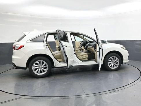 Used 2016 Acura RDX AWD w/ Technology Package image 37