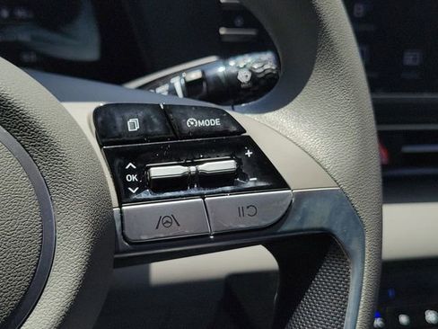 Certified 2023 Hyundai Elantra SEL FWD image 23