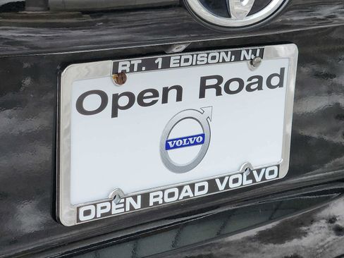 Used 2015 Toyota Highlander XLE image 30