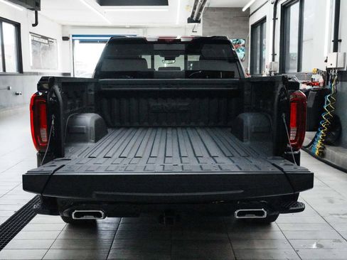 Used 2026 GMC Sierra 1500 Denali AWD/4WD image 38