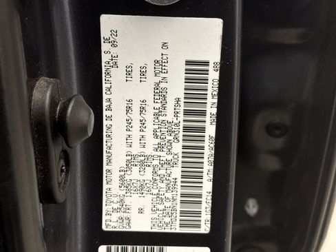 Used 2022 Toyota Tacoma SR5 AWD/4WD image 19