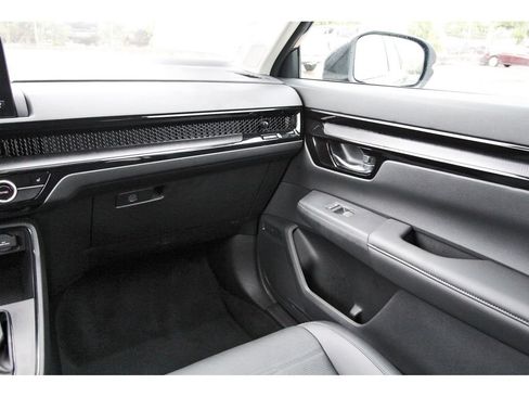 Used 2025 Honda CR-V EX-L image 10