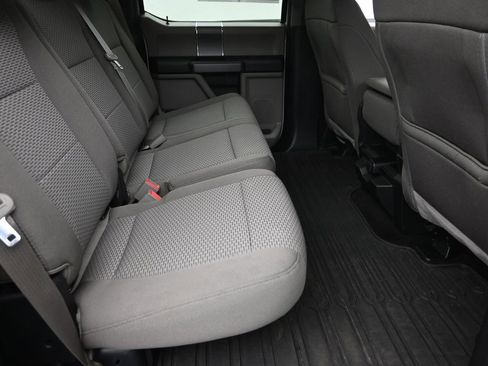 Used 2018 Ford F150 XLT w/ Equipment Group 302A Luxury image 9