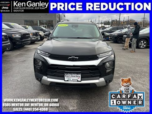 Used 2023 Chevrolet TrailBlazer LT image 2