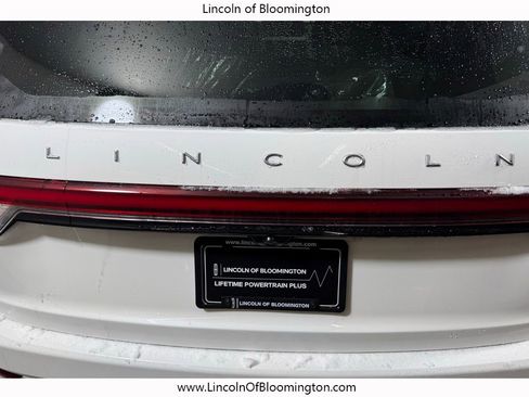 New 2026 Lincoln Aviator AWD image 12