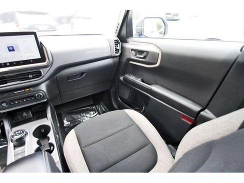 Used 2025 Ford Bronco Sport Big Bend AWD/4WD image 9