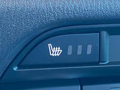 Used 2018 MAZDA CX-9 Touring w/ Touring Premium Package image 17