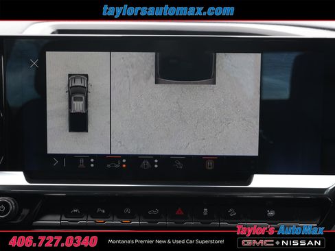 Used 2025 Chevrolet Silverado 1500 High Country w/ Technology Package AWD/4WD image 20