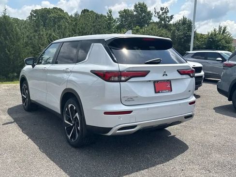 Used 2024 Mitsubishi Outlander SE AWD/4WD image 7