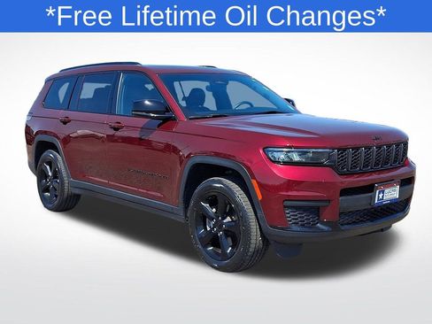 Used 2024 Jeep Grand Cherokee L Altitude AWD/4WD image 1