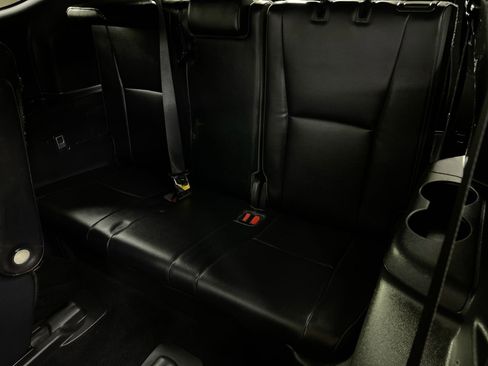 Used 2022 Toyota Highlander XSE image 30