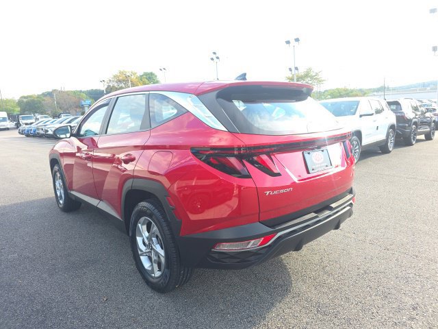 Used 2022 Hyundai Tucson SE w/ Cargo Package AWD/4WD image 4