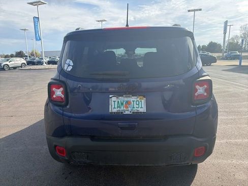 Used 2020 Jeep Renegade Altitude image 4